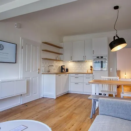 아파트 Landhaus-am-ufer-wohnung-2 하일리겐하펜