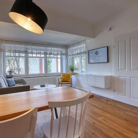 아파트 Landhaus-am-ufer-wohnung-2 하일리겐하펜