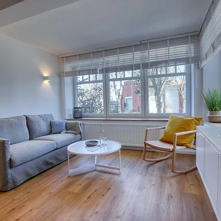 Landhaus-am-ufer-wohnung-2 아파트 하일리겐하펜