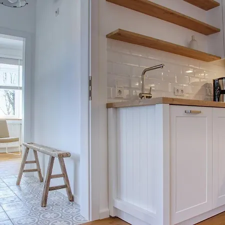 Landhaus-am-ufer-wohnung-2 아파트 *